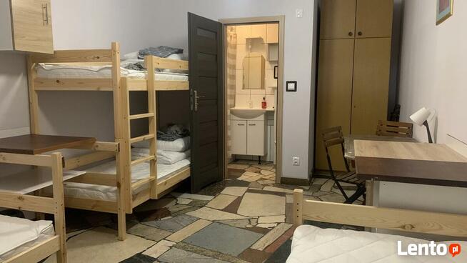 Kwatery / Pokoje pracownicze do wynajęcia w Słomnikach