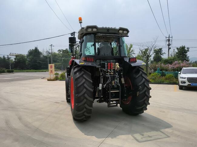 2026 rok NOWY czarny MAXUS 280 KM 4x4 ciągnik rolniczy