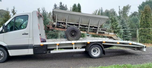 Auto Laweta 24/7 Transport Maszyn Holowanie Pomoc Drogowa