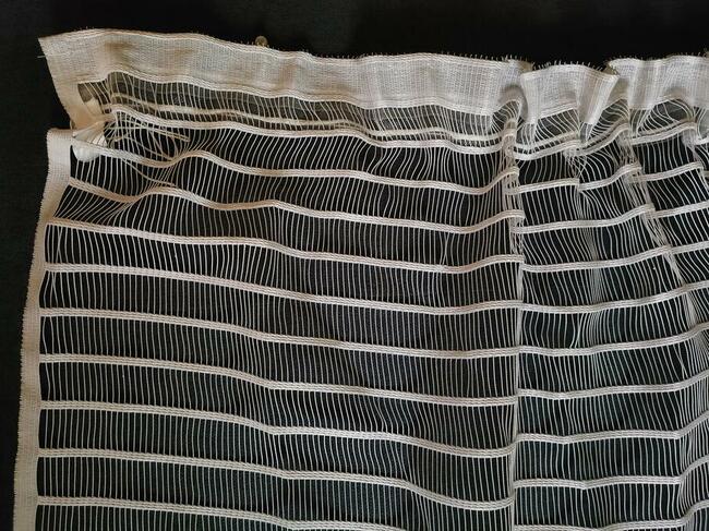 Firanka biała 265 x 200 z żabkami -stan bardzo dobry !-NOWA