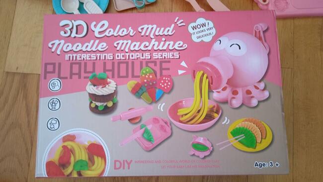Zestaw Play Doh i inne