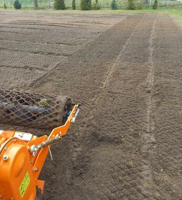 Rownanie terenu uprawa glebogryzarka separacyjna KURÓW