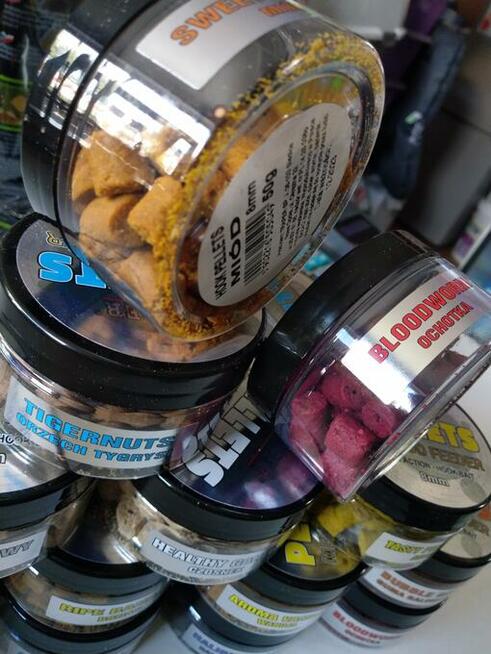 Pellet haczykowy 8mm z dziurką dużo smaków