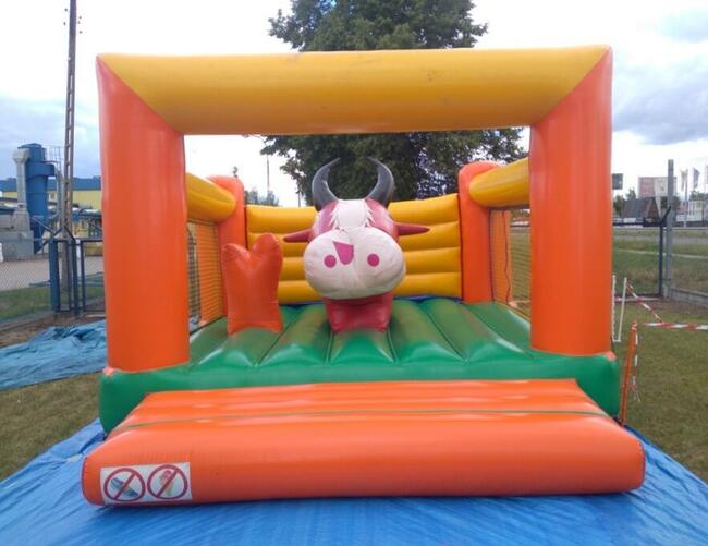 dmuchańce dla dzieci i inne atrakcje