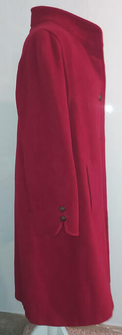 czerwony płaszcz C&A your sixth sense 2/3 XL