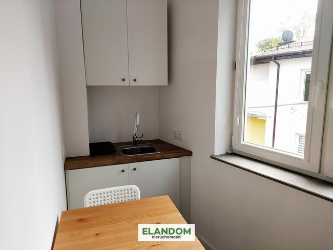 Podnajmę - 3 gabinety* centrum, parking