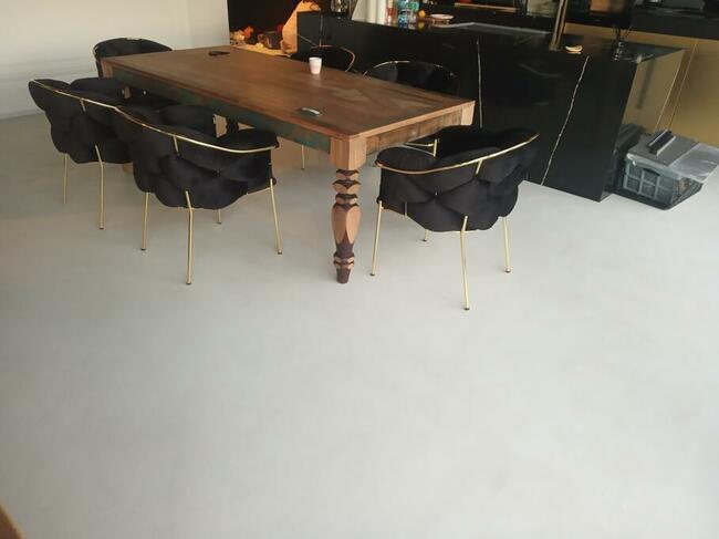 Szlifowanie betonu, mikrocement - posadzki, ściany, schody