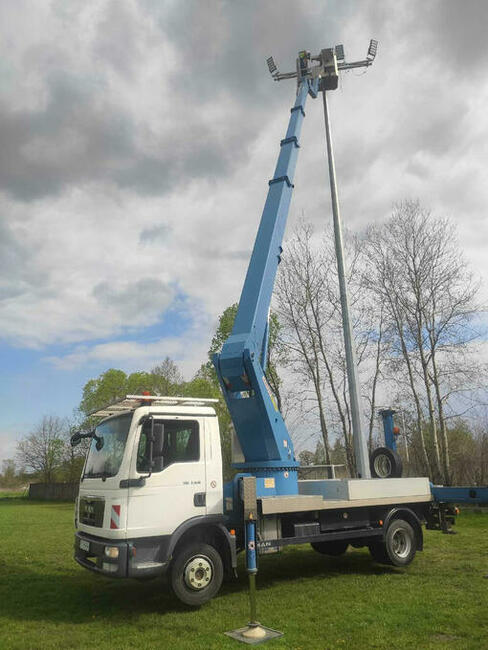 Wynajem zwyżki 20m 30m 45m Tarnów, Pilzno, Bochnia