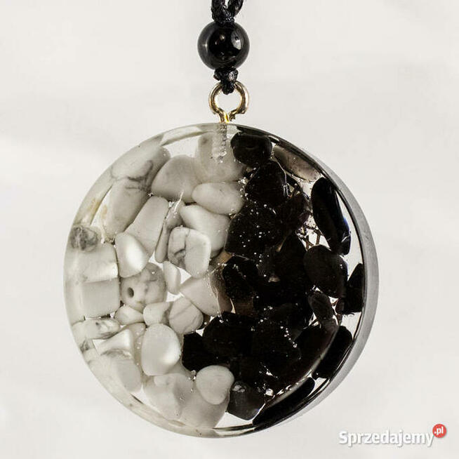 Piękny naszyjnik Yin Yang Obsydian Howlit Prezent Urodziny