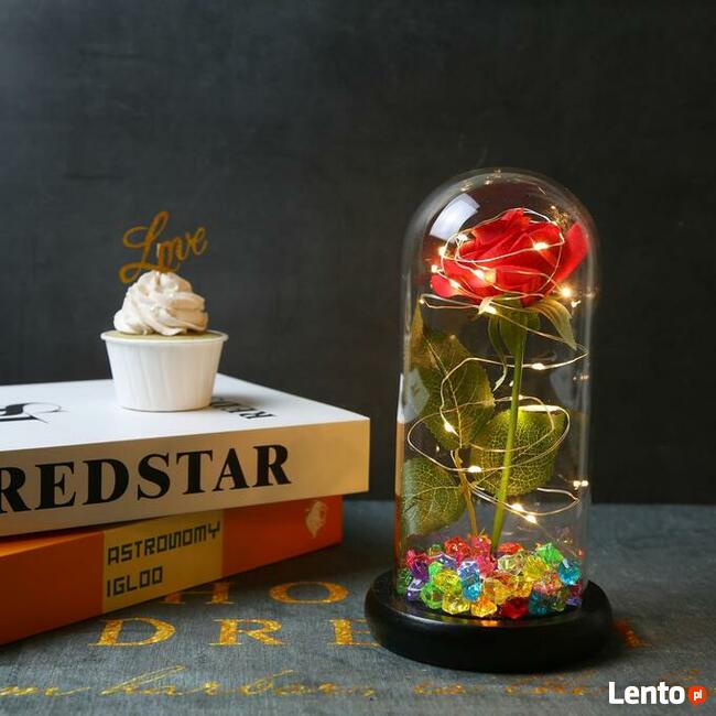 Piękna Biało-Różowa Wieczna Róża w Szkle Dzień Mamy Matki