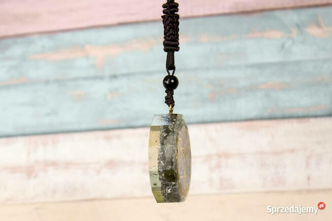 NASZYJNIK TALIZMAN LABRADORYT WISIOR AMULET MIEDŹ PREZENT