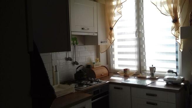 Wynajmę ładną kawalerkę w bloku