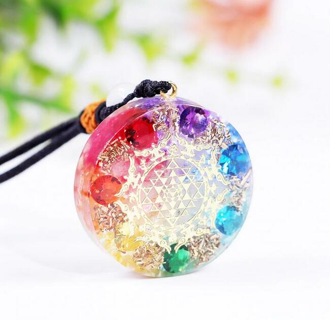 Naszyjnik Wisiorek Orgonitowy Piękny Rainbow Cyrkonie Muszle