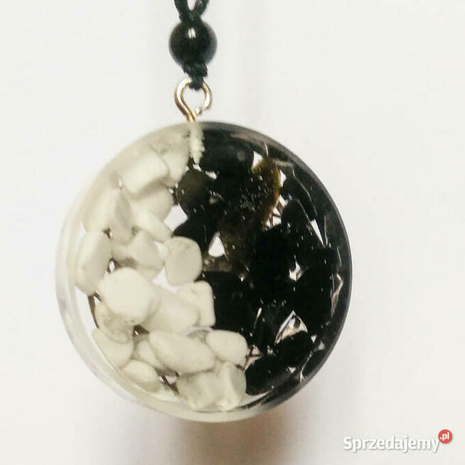 Piękny naszyjnik Yin Yang Obsydian Howlit Prezent Urodziny
