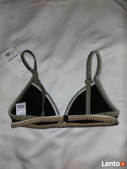 Biustonosz kąpielowy