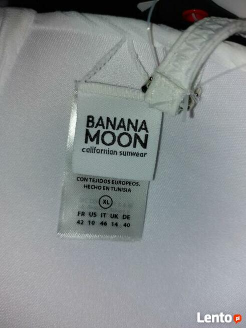 Biustonosz kąpielowy