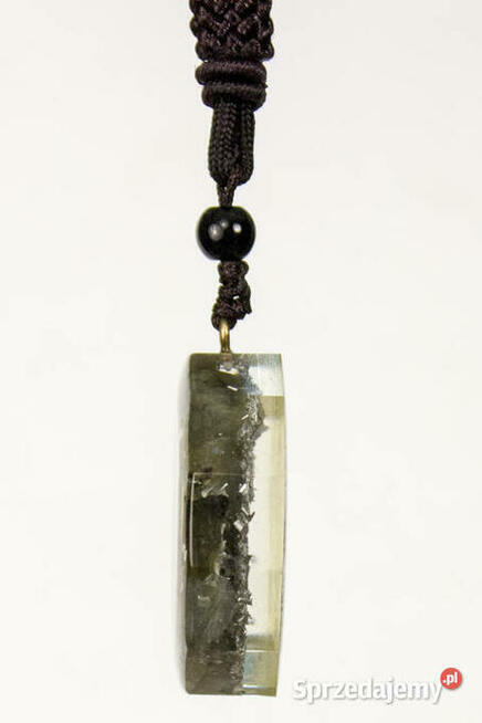 NASZYJNIK TALIZMAN LABRADORYT WISIOR AMULET MIEDŹ PREZENT
