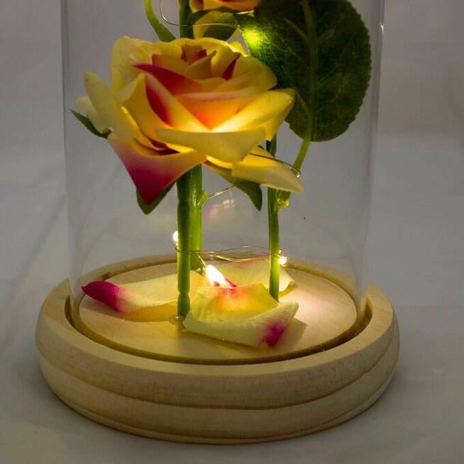 Piękna Sztuczna Wieczna Róża w Szkle Kremowo-Różowa Prezent