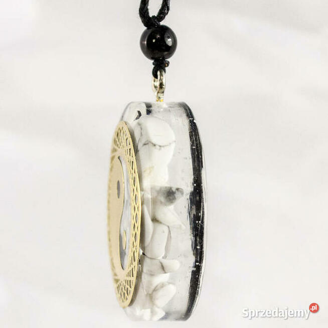 Piękny naszyjnik Yin Yang Obsydian Howlit Prezent Urodziny