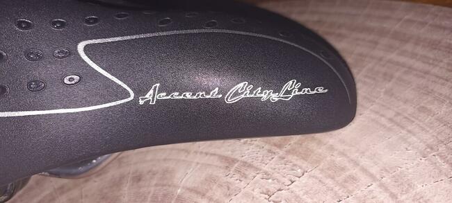 Siodełko rowerowe Akcent city line nowe