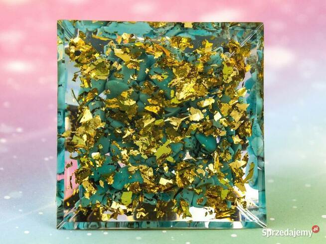 PIĘKNA PIRAMIDKA ORGONIT TURKUS TYGRYSIE OKO ZŁOTA FOLIA