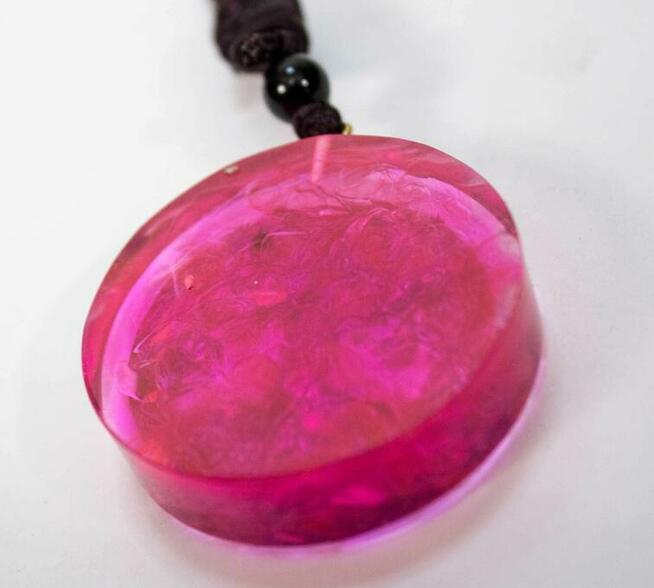 Piękny Różowy Wisiorek Naszyjnik RÓŻOWY Kryształ Drzewo Życia