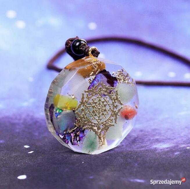 NASZYJNIK WISIOR ORGONIT MUSZLA TOPAZ AGAT OKO TYGRYSIE JOGA