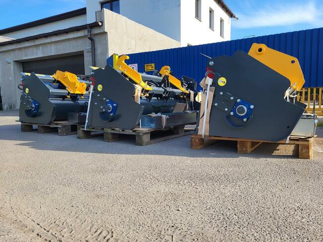 Łyżka z mieszalnikiem Producent