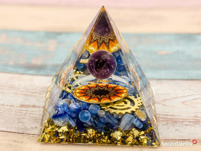 PIRAMIDKA ORGONIT AMETYST CYJANIT KYANIT MIEDŹ ODPROMIENNIK