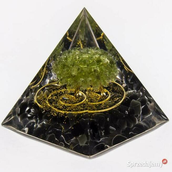 PIRAMIDA ORGONIT PERYDOT KLEJNOT MORION DRZEWO 5 cm Prezent