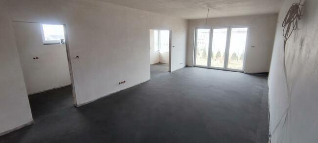 DOM na sprzedaż Strzałków