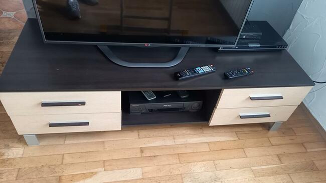 komoda rtv / półki na sciane