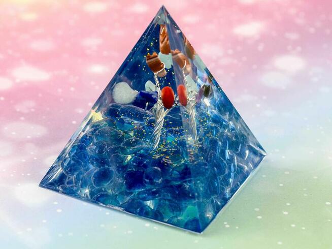 Piramida Orgonitowa Koral Tygrysie Oko Ametyst Lazuryt 6cm