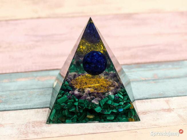 PIRAMIDKA ORGONIT LAZURYT MALACHIT AMETYST MIEDŹ 6cm PREZENT