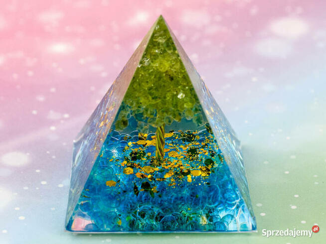 PIĘKNA PIRAMIDA ORGONIT NIEBIESKA GLAZURA OLIWIN MIEDŹ 5 cm