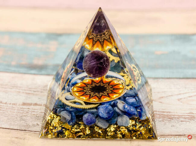 PIRAMIDKA ORGONIT AMETYST CYJANIT KYANIT MIEDŹ ODPROMIENNIK