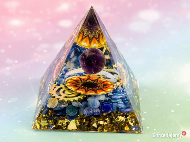 PIRAMIDKA ORGONIT AMETYST CYJANIT KYANIT MIEDŹ ODPROMIENNIK