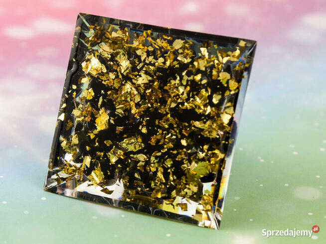 PIRAMIDKA ORGONIT ODPROMIENNIK 5G ŻYWICA LAZURYT OBSYDIAN