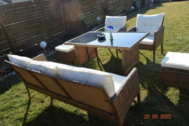 zestaw technorattan ODESSA sofa 3 2szt fotel 2szt pufa miod