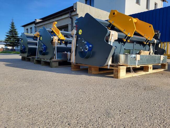 Łyżka z mieszalnikiem Producent