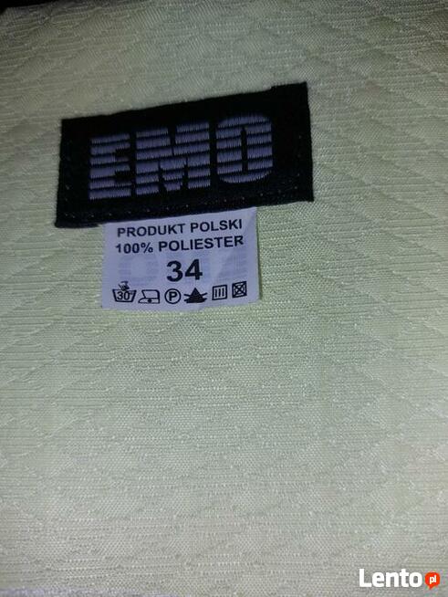 Jasno żółta sukienka