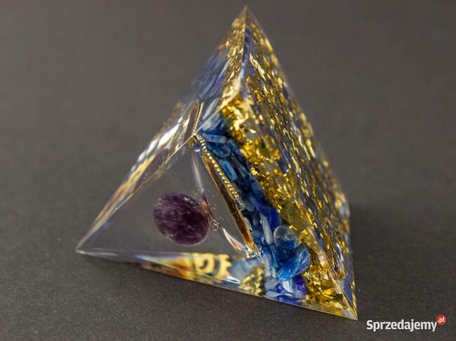 PIRAMIDKA ORGONIT AMETYST CYJANIT KYANIT MIEDŹ ODPROMIENNIK