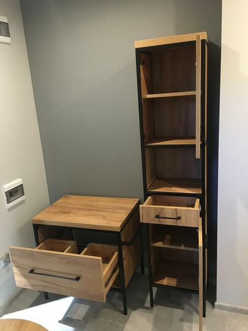 Szafka łazienkowa. Meble loftowe na wymiar