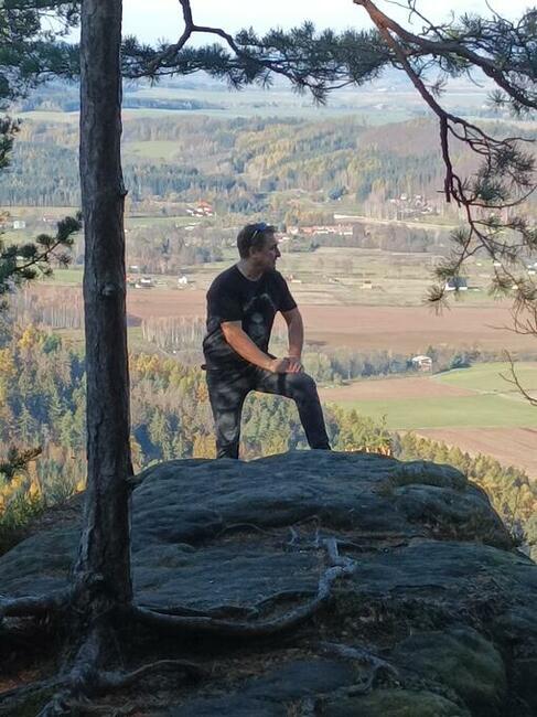 Fajny chłopak szuka dziewczyny