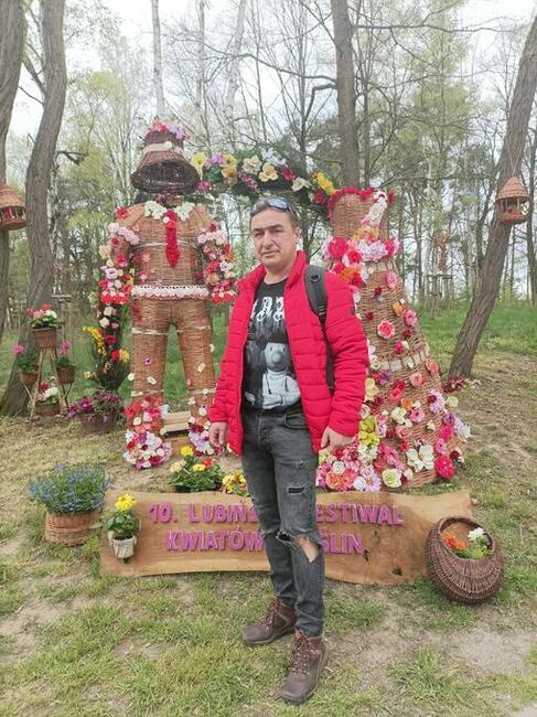 Fajny chłopak szuka dziewczyny