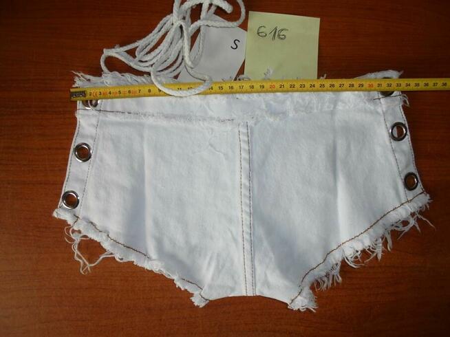 Białe Szorty Spodenki Damskie Krótkie Sznurowane M Jeans