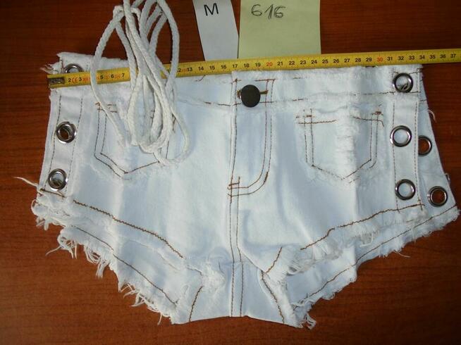 Białe Szorty Spodenki Damskie Krótkie Sznurowane M Jeans