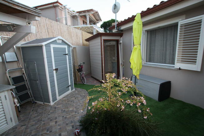 Sardynia Badesi, sliczna willa z widokiem na morze