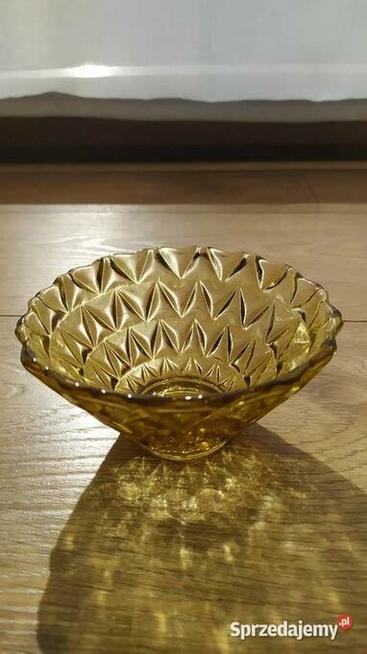 Sprzedam salaterka „trójkąty” Prądniczanka