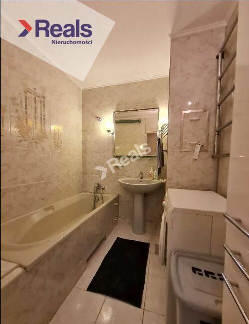 Trzy pokoje na Bielanach